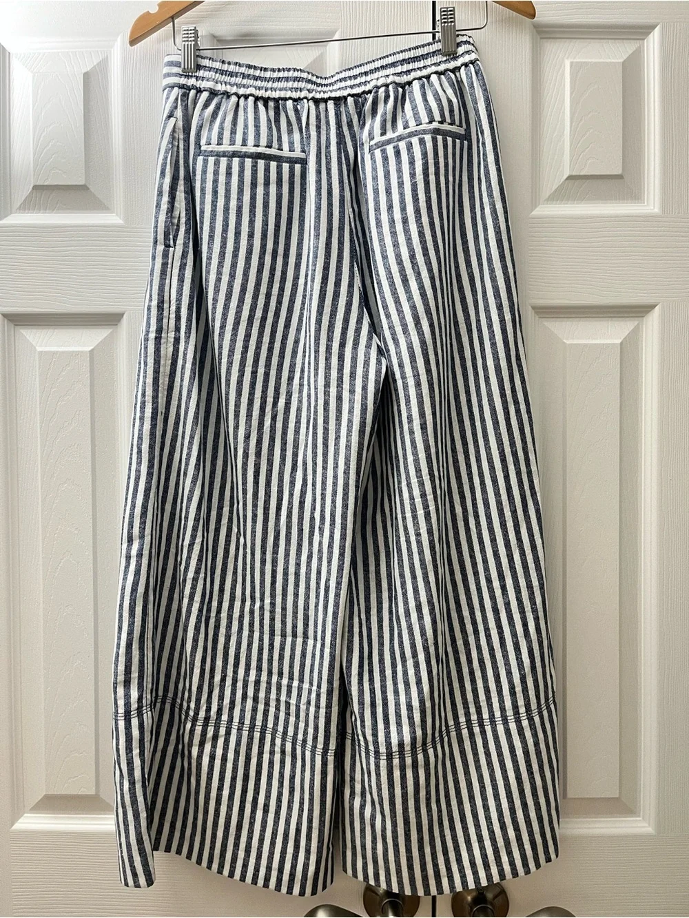 Banana Republic Wide-Leg Cropped Linen Blend Pants - XS - Navy & White